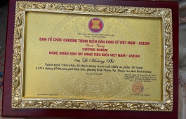 Xưởng Sản Xuất Composite Cao Cấp: Chất Lượng Vượt Trội,  Chuyên Biệt