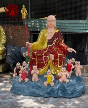 Tượng Phật Địa Tạng