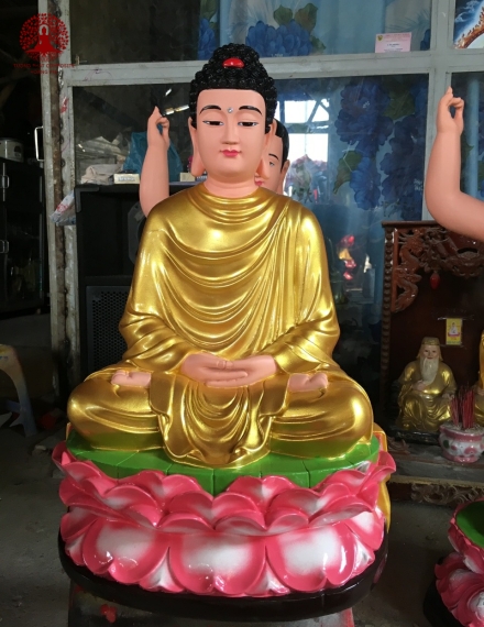 Tượng Bổn sư Thích Ca