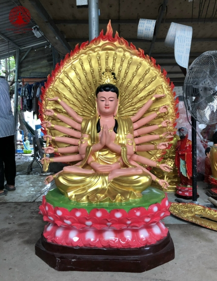 Tượng Thiên Thủ Thiên Nhãn + Chuẩn Đề
